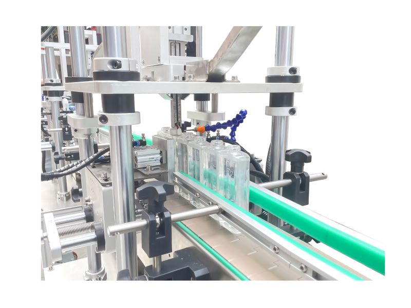 Fully automatic lower cover design