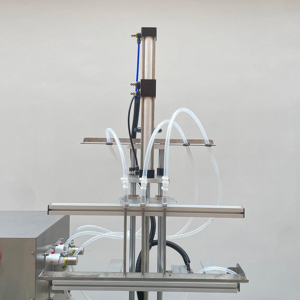 Tabletop Three-Head Liquid Filler